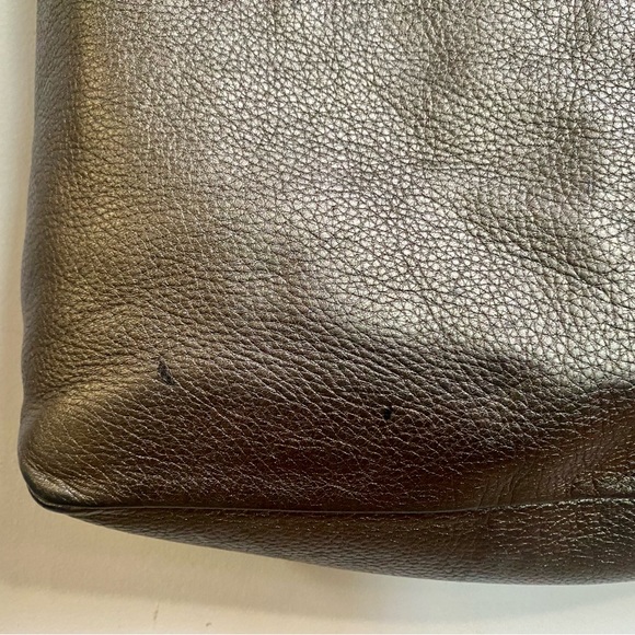 Michael Kors Collection Skorpios Gold Shopper Work Laptop Tote bag - Picture 9 of 10